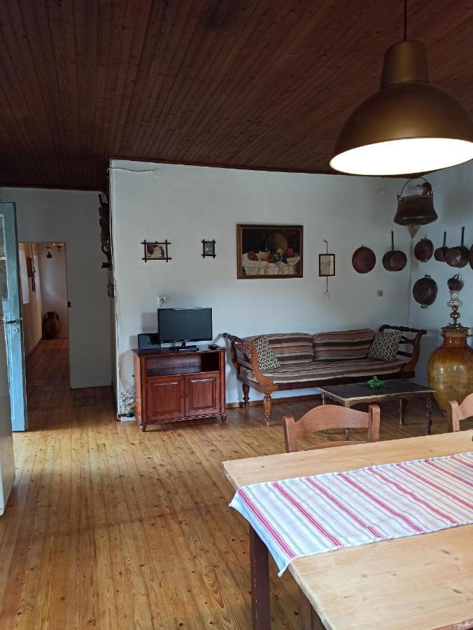 Appartamento Tailors House Makrátika Esterno foto